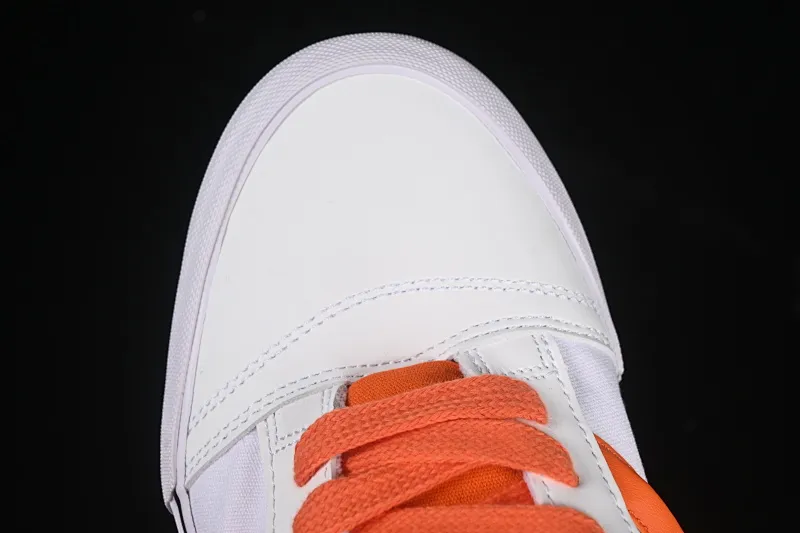 All categories Vans Vans series Vans Low Vans low-top Vans Knu Skool Vans low-top retro casual fat bread shoes VN0009QCB20